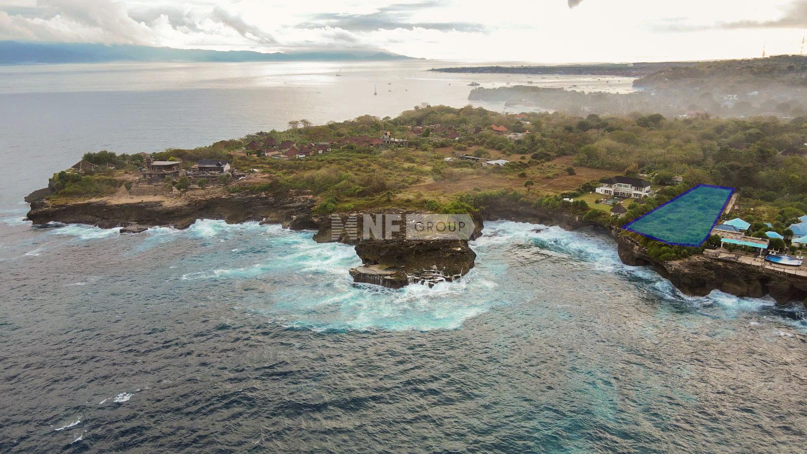 Amazing Cliffront with Beach Access
