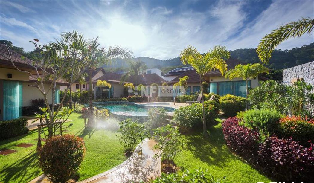 Вилла в Naiharn-Rawai Beach, Phuket, 1400 sq.m