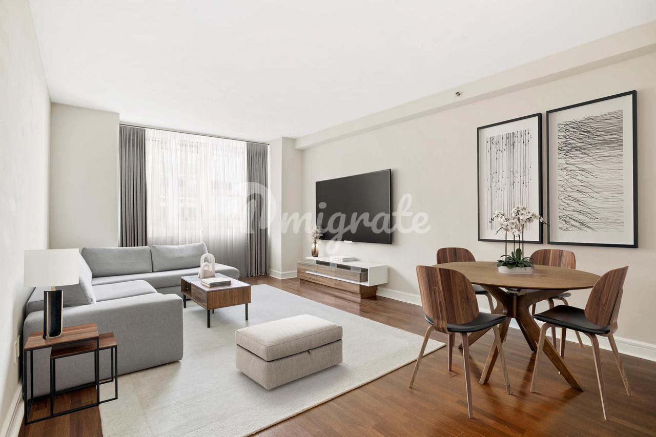 Кондоминиум в 120 RIVERSIDE BLVD, 12T - Lincoln Square, New York