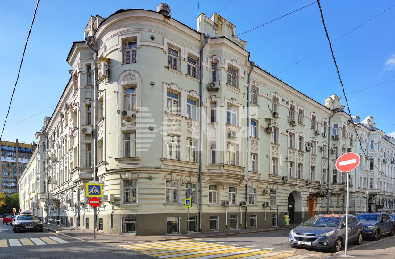 Уникальный 🏠 особняк 5046 м² в Москве (Столовый пер. 6с2) по адресу пер  Столовый, д. 6, стр 2, цена 2 018 280 000 руб. | Лот as42918