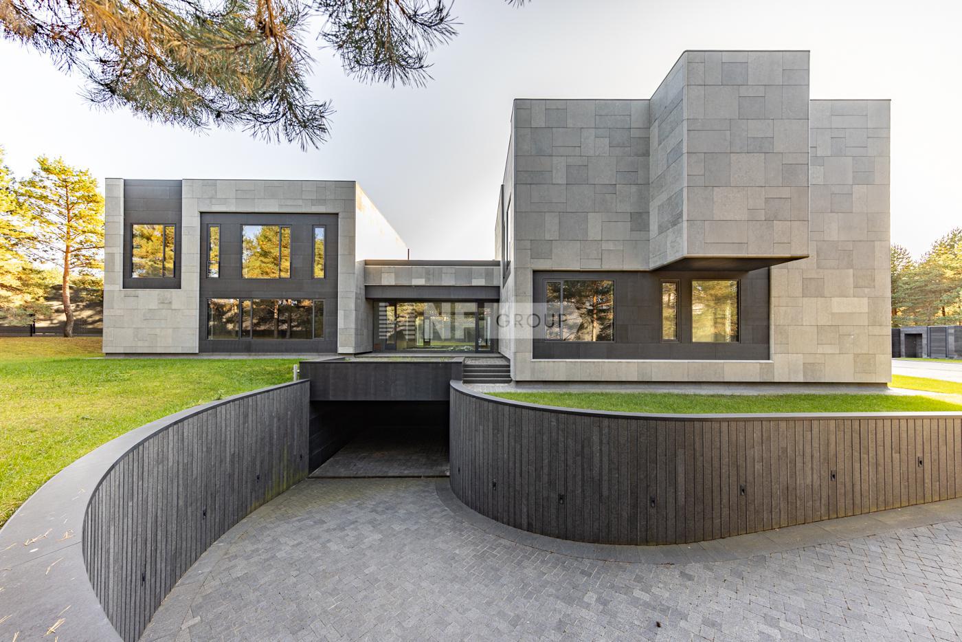 «Никольский бульвар» (Nikolskiy bulvar)