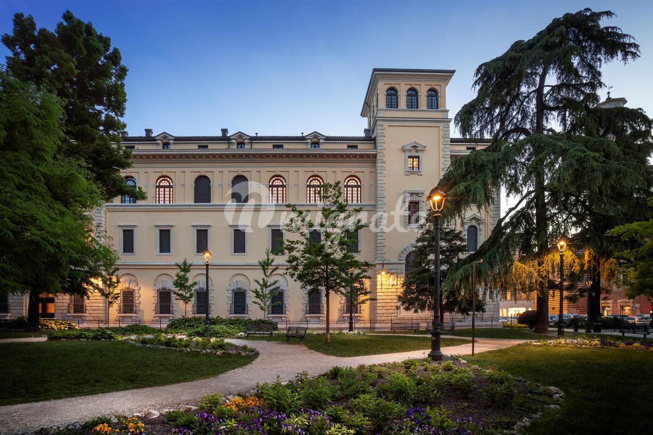 Апартамент в Verona, Veneto