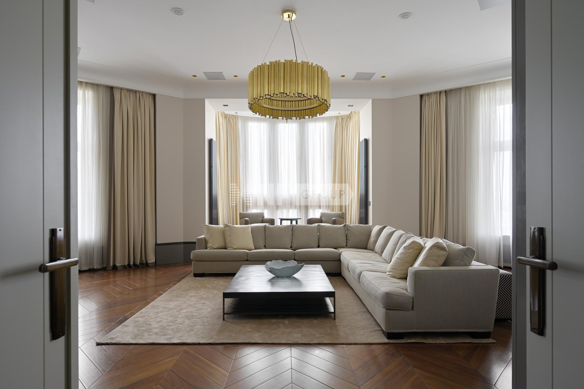 «Пречистенка, 13» (Пречистенка, 13)