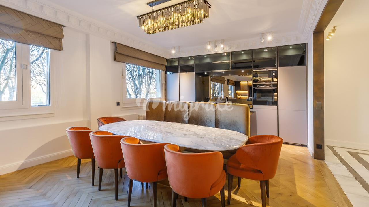 Апартамент в PARIS, 75007