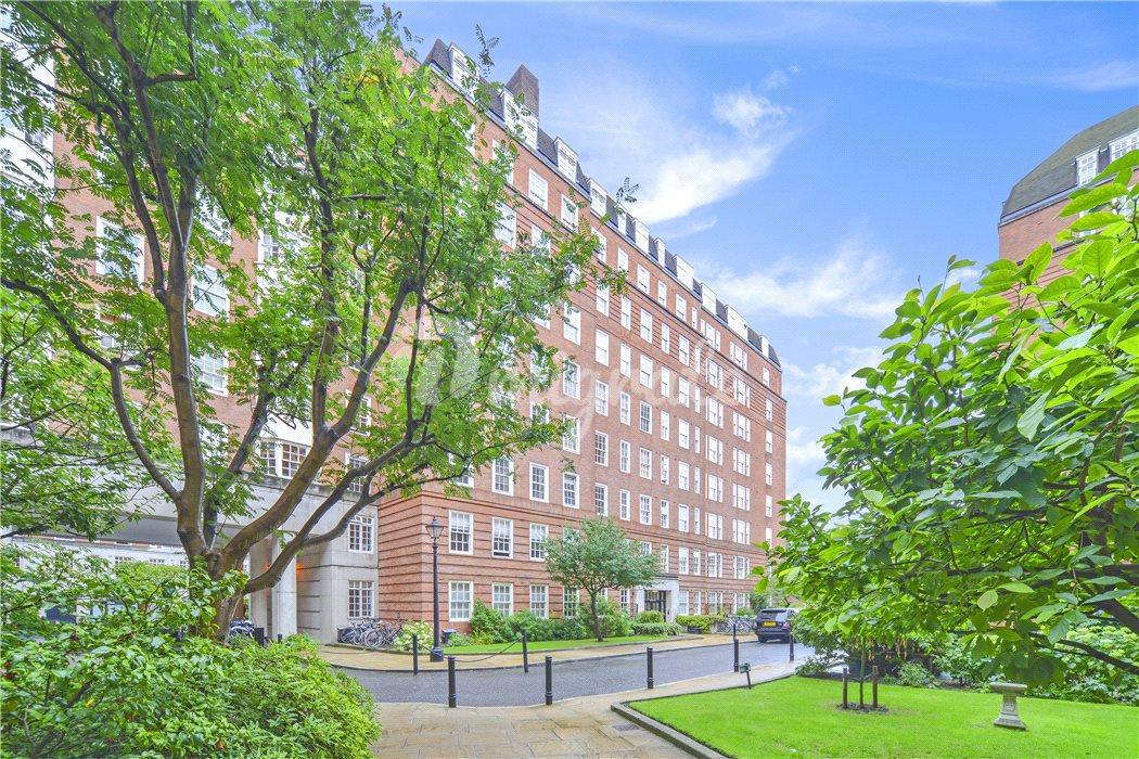 Квартира в Cranmer Court, Whiteheads Grove, Chelsea, London, SW3