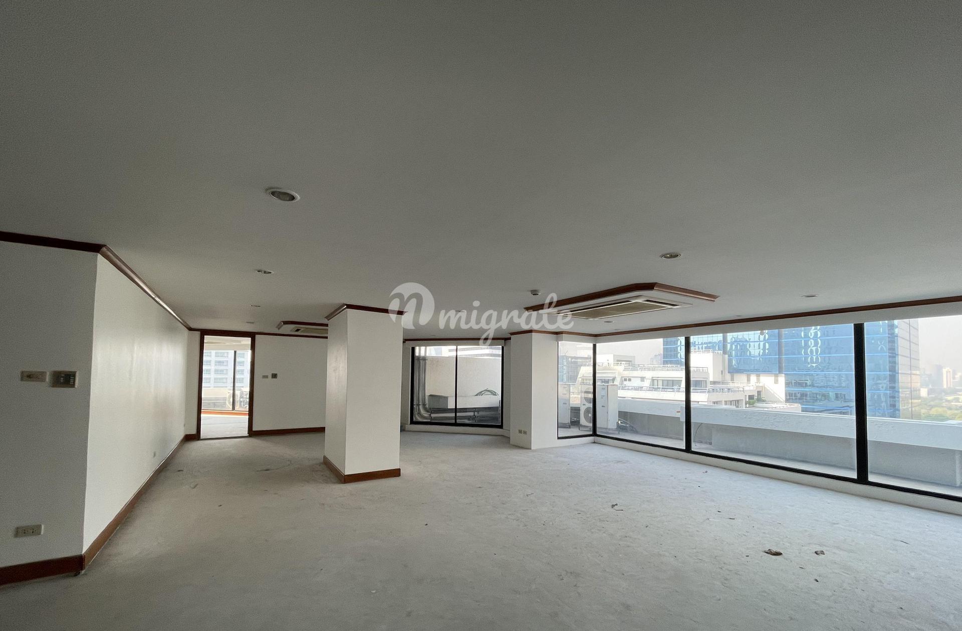 4 спален Кондо на продажу в Lake Avenue Sukhumvit 16 (Lake Avenue Sukhumvit 16)