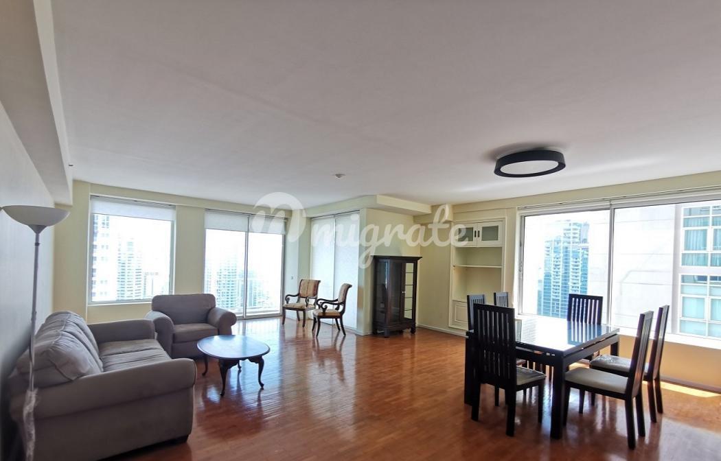 Кондоминиум в Condominium Langsuan Ville, 215.8 sq.m