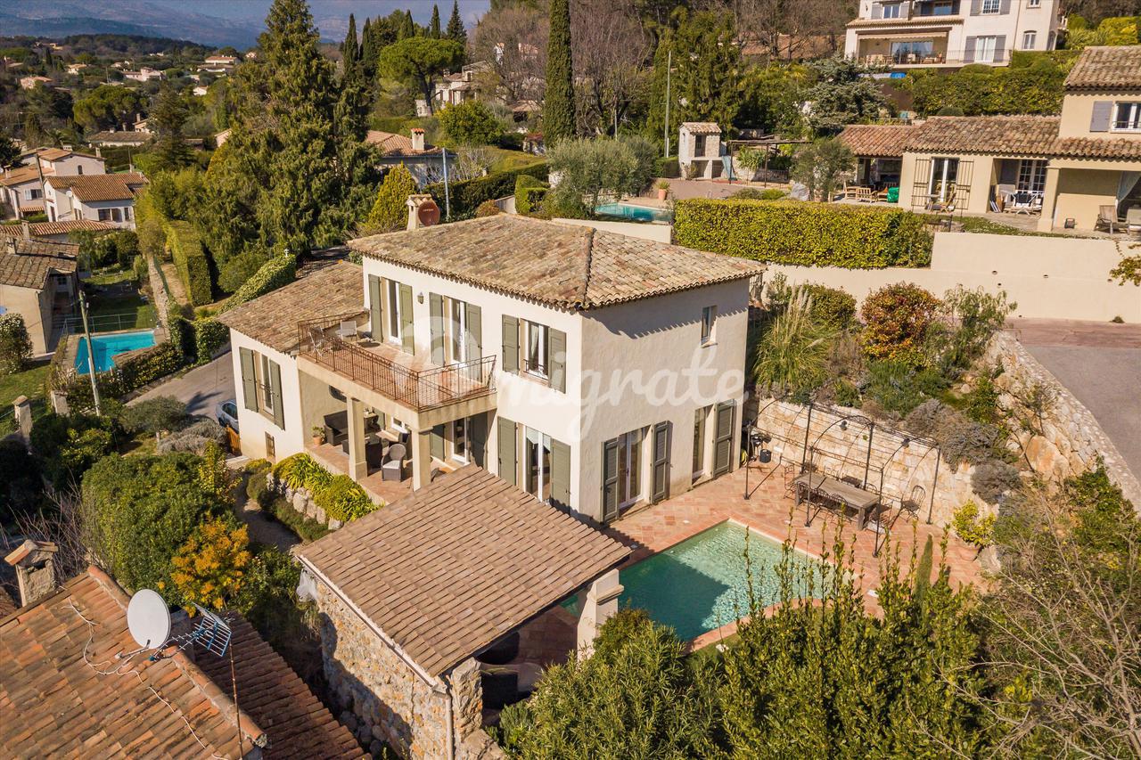 Вилла в Valbonne, Alpes Maritimes, Provence Alpes Cote d