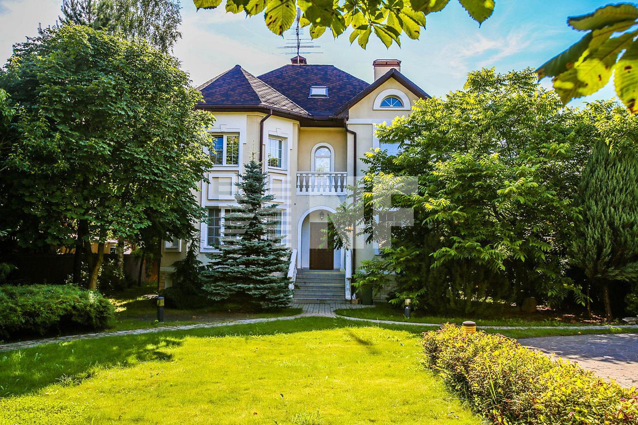 Загородный 🏠 дом 450 м² в поселке Усово Плюс на  Рублево-Успенском шоссе, цена € 1.561632 млн. | Лот hs9908102