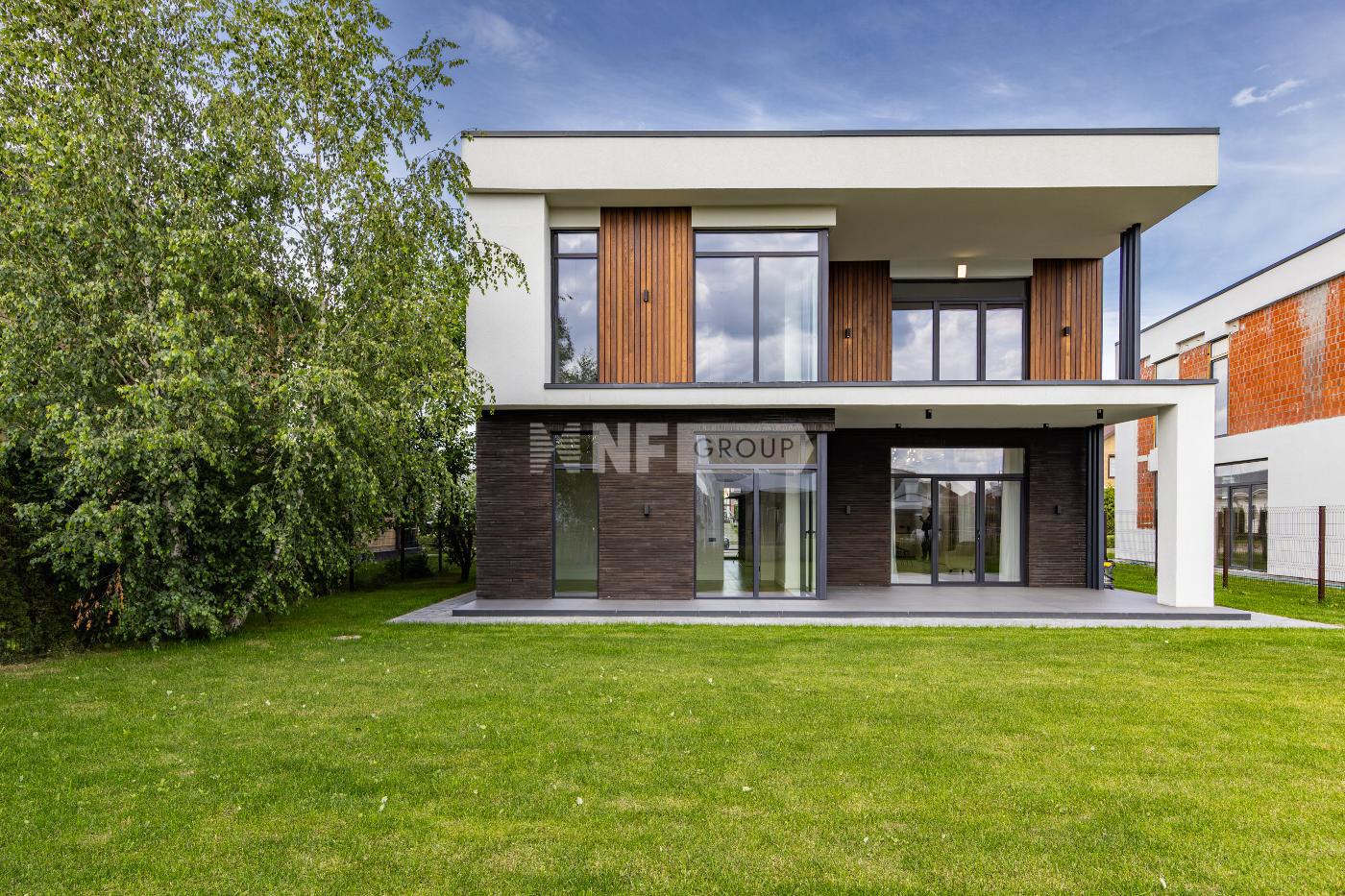 «Новорижский» (Novorizhskiy)