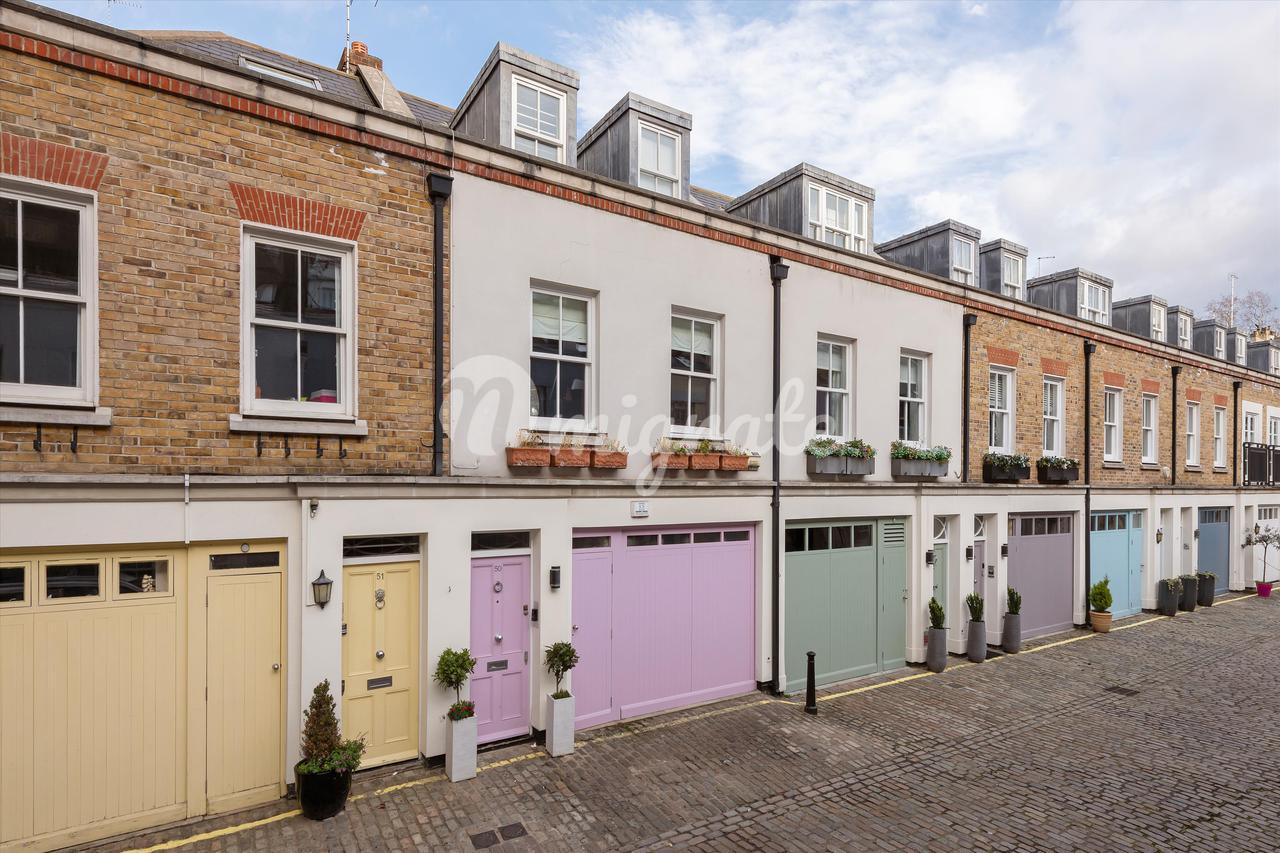 Продажа - Вилла в Conduit Mews, London, W2. - в Лондоне в Великобритании,  цена € 4 304 996 | KF.expert