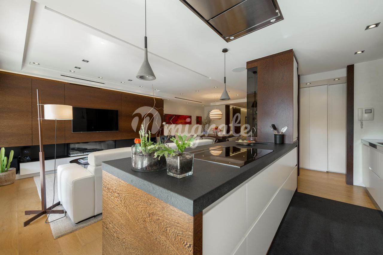 Квартира в престижном районе в Испании