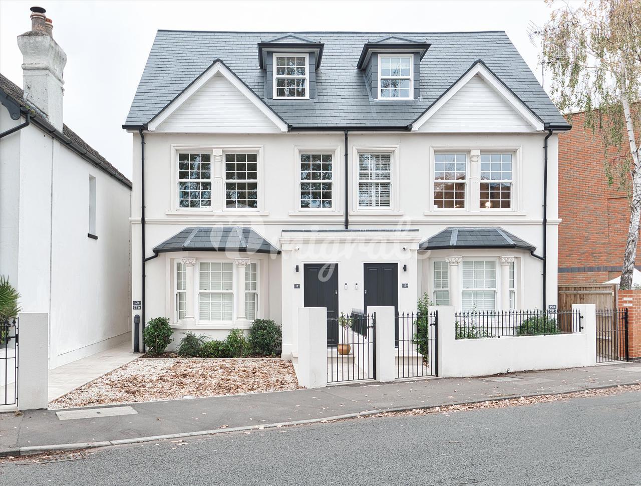 Квартира в Thames Street, Weybridge, Surrey, KT13