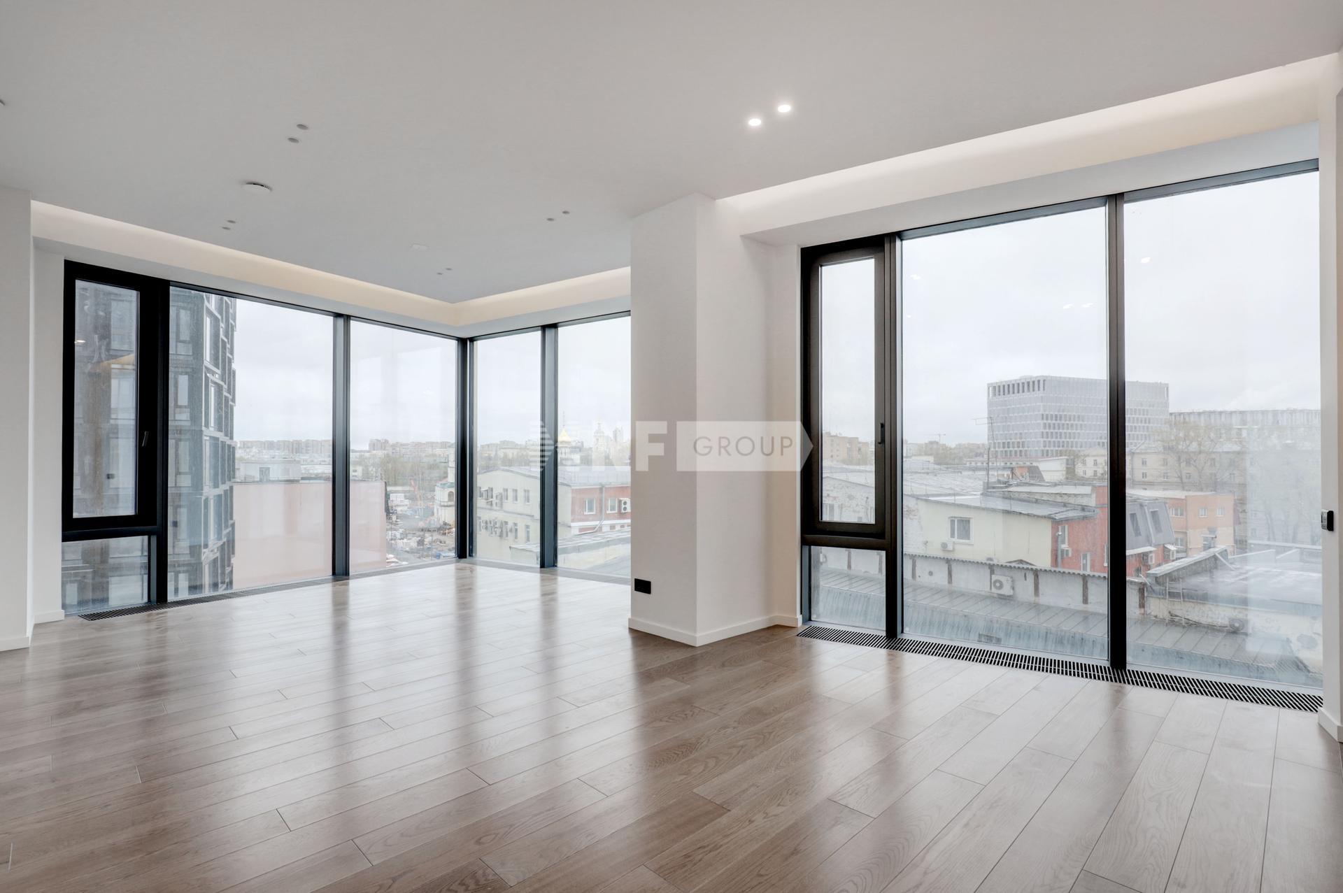 High Life (Хай Лайф)