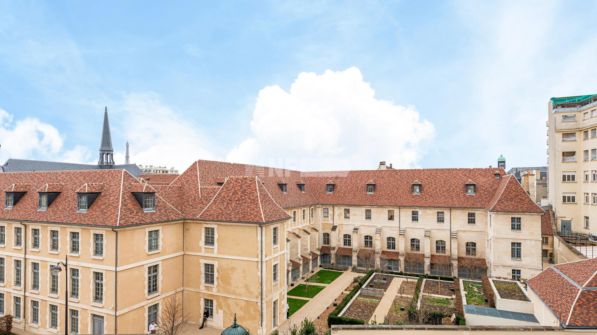 Апартаменты с 2 спальнями в Париже с видом на Эйфелеву башню (JUN63577418)