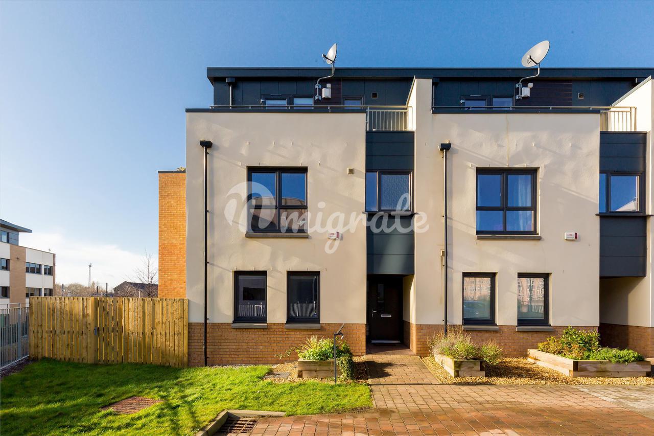 Вилла в Devon Place, Edinburgh, EH12