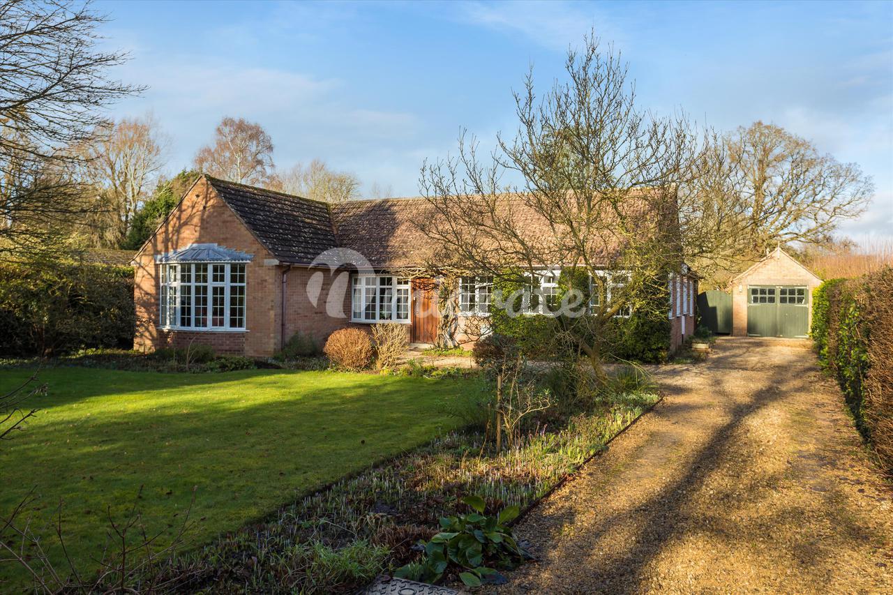 Вилла в Appleton Road, Cumnor, Oxford, Oxfordshire, OX2