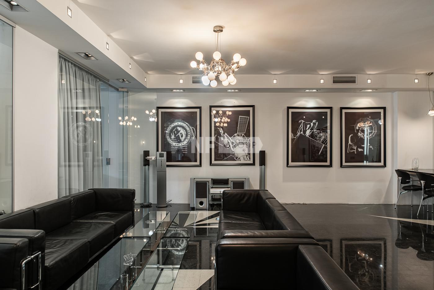 Grubber House (Груббер Хаус)