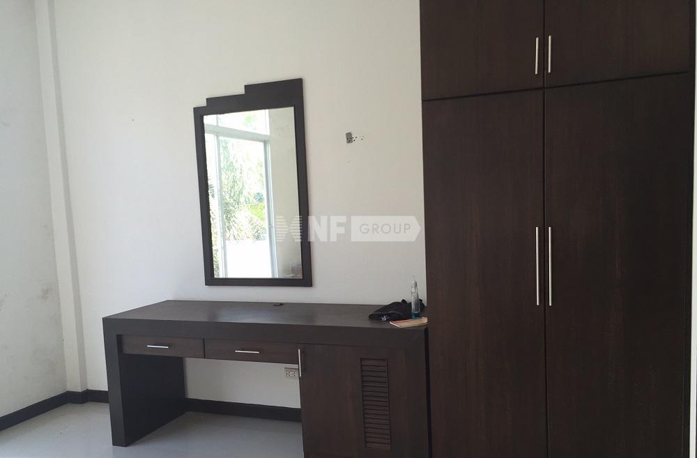 Вилла в Karon, Phuket (Commercial Building at Karon for sale)