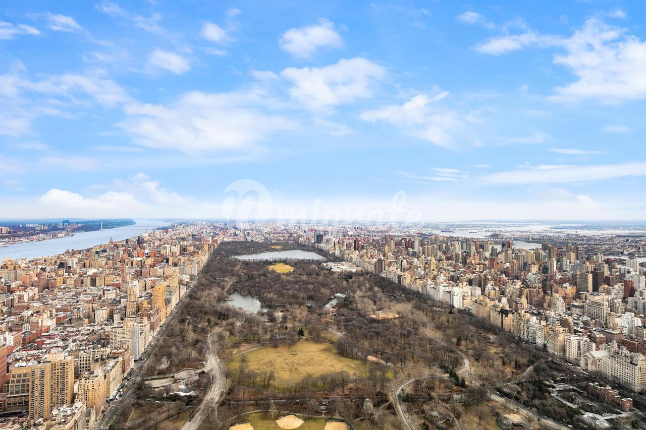 Кондоминиум в Central Park Tower, 217 W 57TH ST, 91E - Central Park South, New York