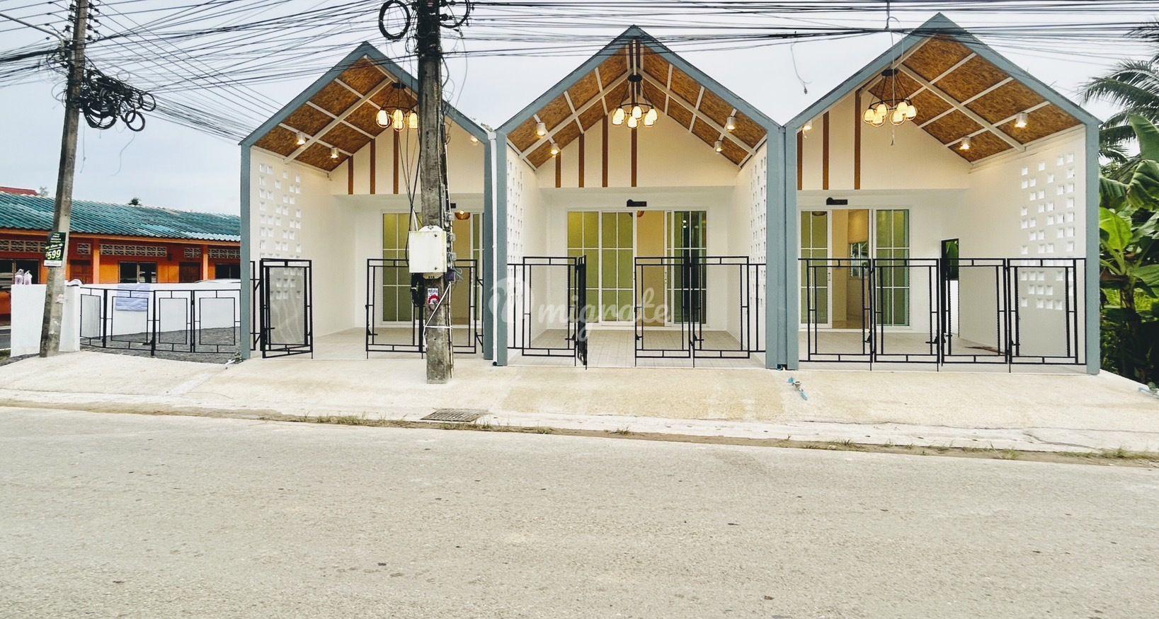 2 спален Дом на продажу (House for Sale near UWC for Sale)