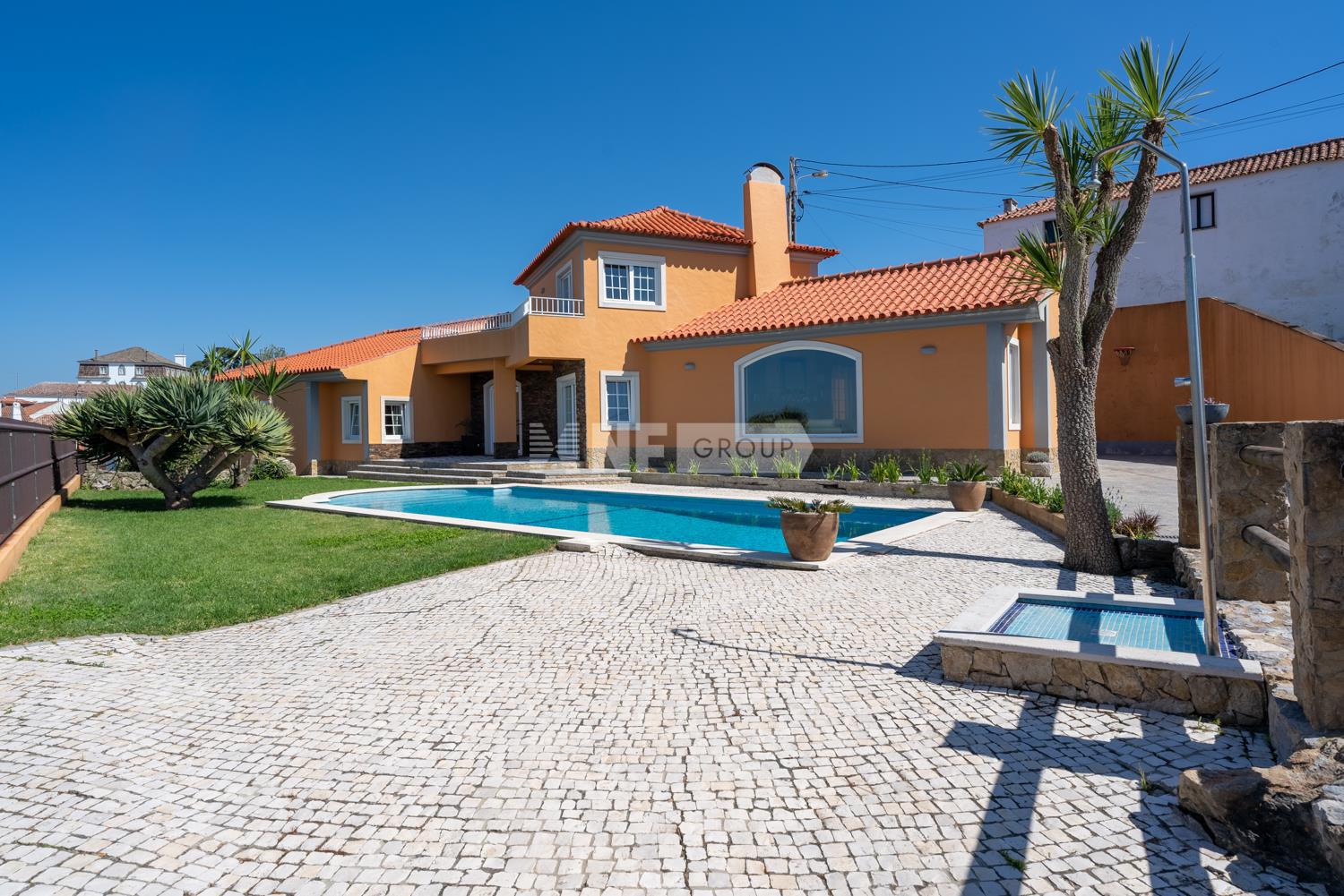 Вилла в Colares, Lisbon