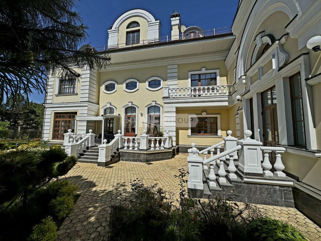 «Знаменское поле» (Znamenskoe pole)