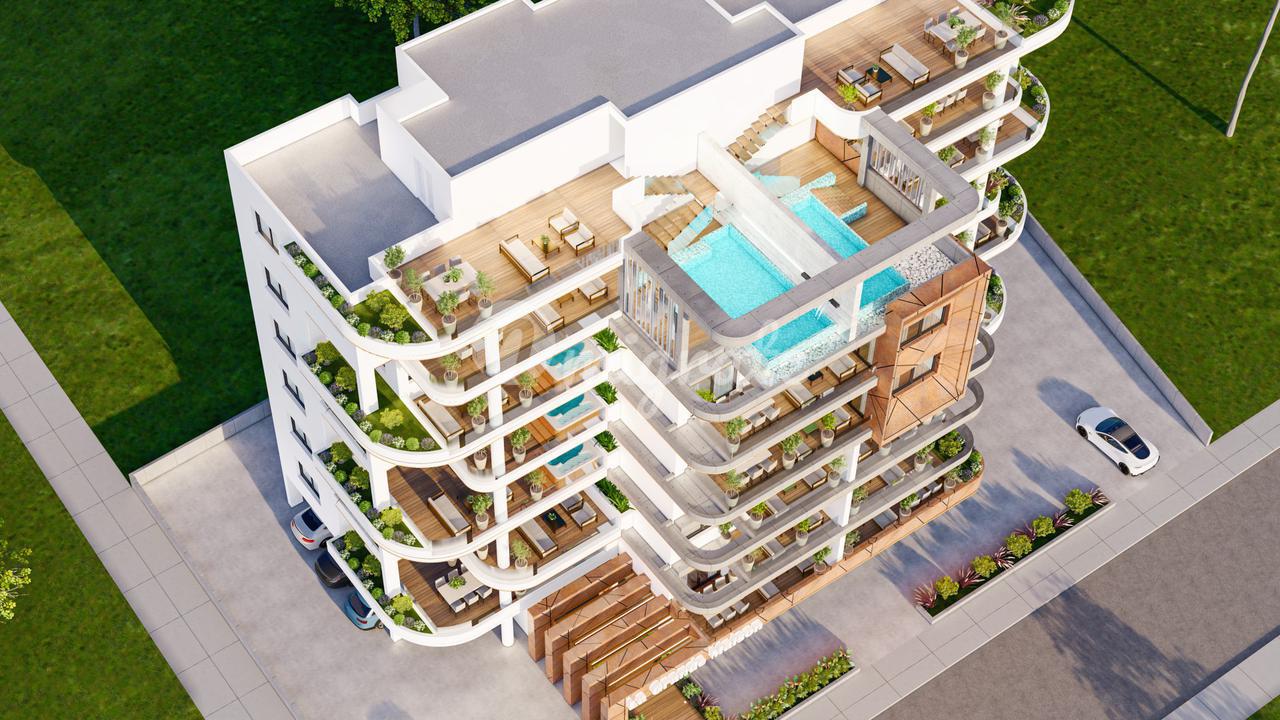 Комплекс апартаментов в 200 метрах от пляжа в Ларнаке (La grande maison DEX-TEK Group)