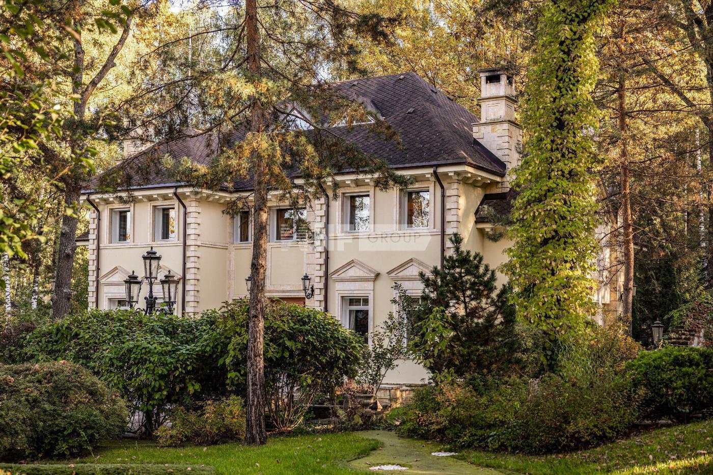 «Жуковка (Правая сторона)» (Zhukovka)