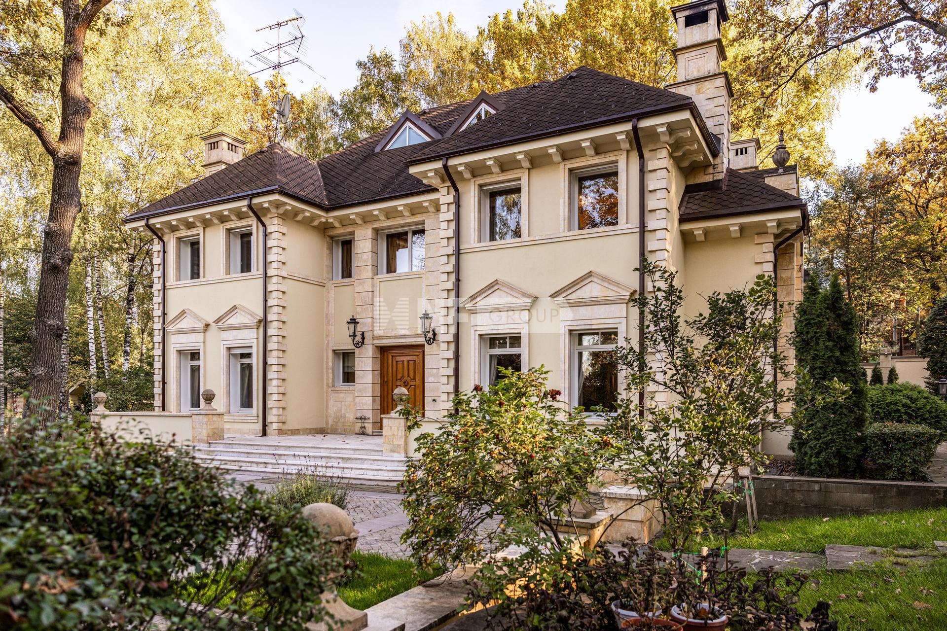 «Жуковка (Правая сторона)» (Zhukovka)