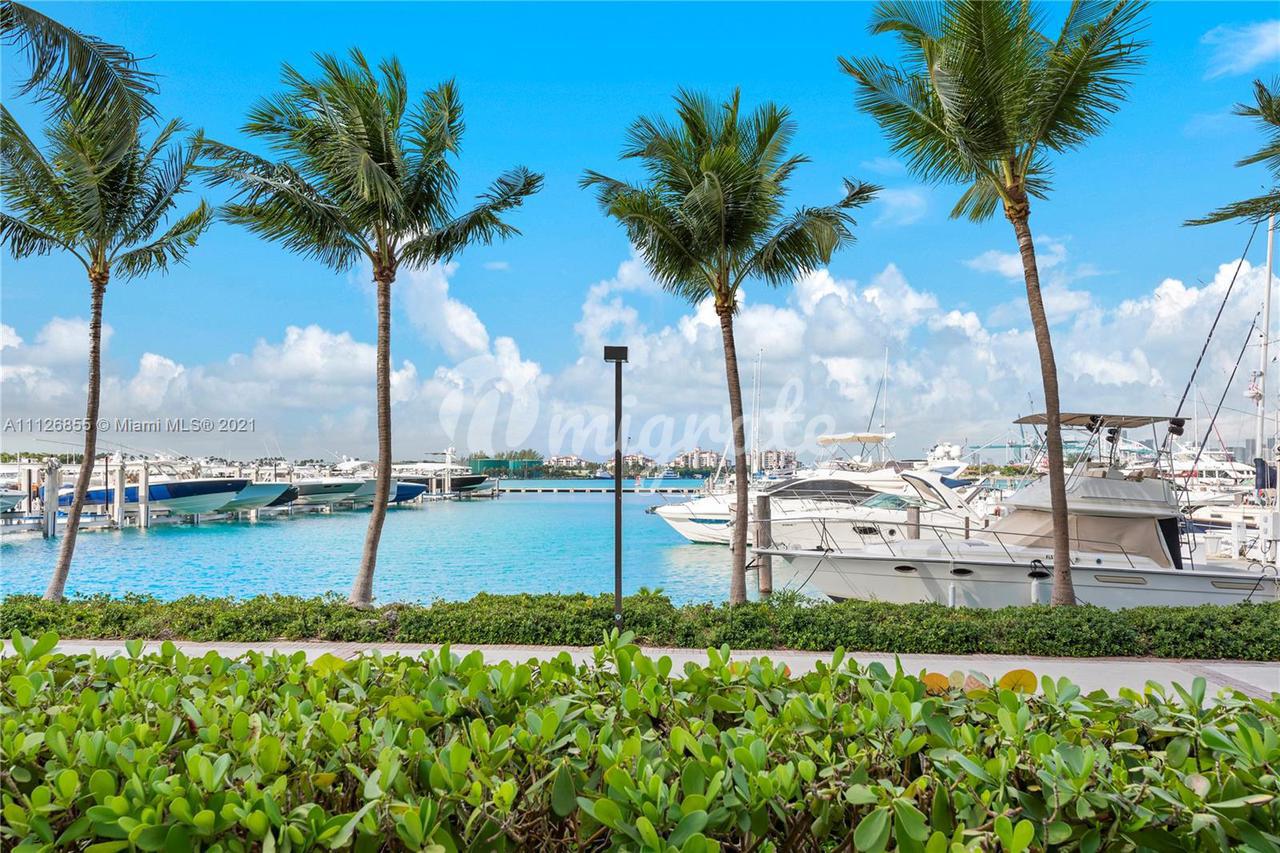 Кондоминиум в 1000 S Pointe Dr , 101 - Miami Beach, Florida