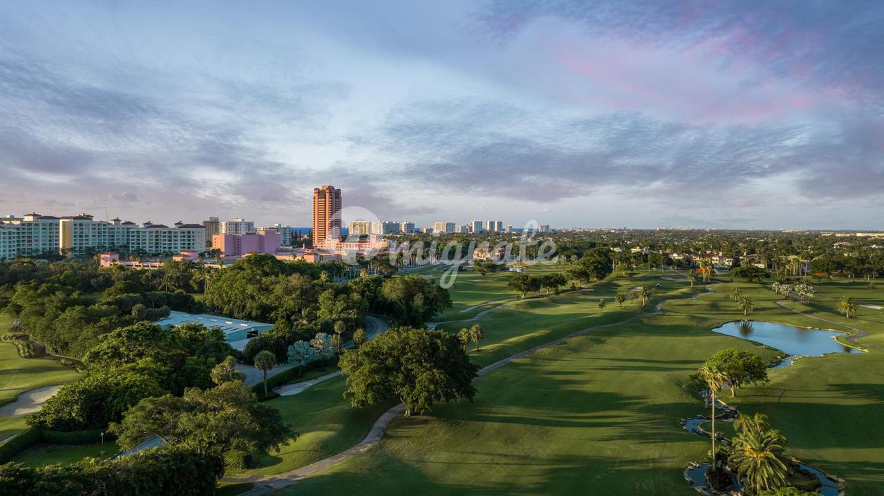 Кондоминиум в 200 SE Mizner Boulevard, 217 - Boca Raton, Florida