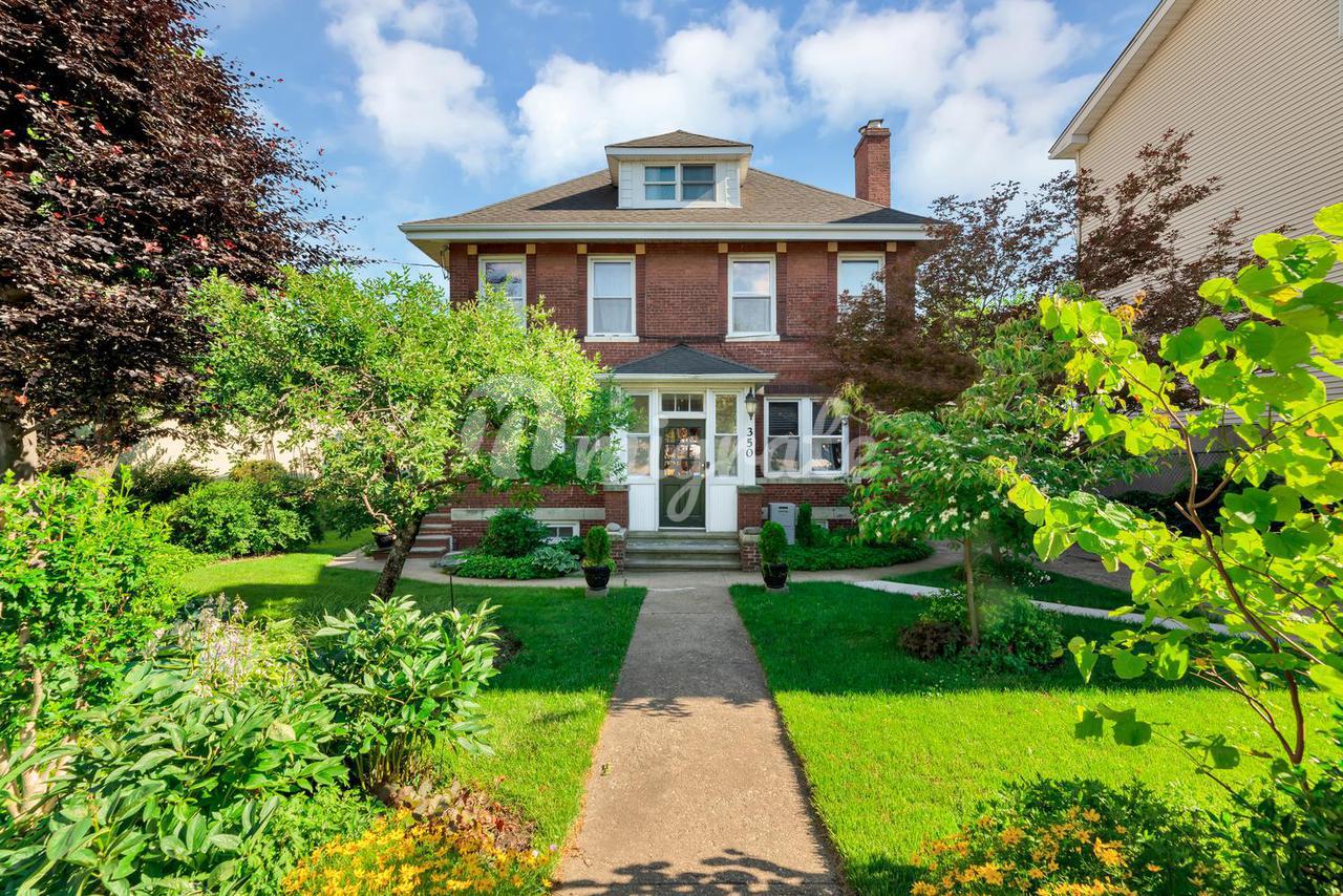 Вилла в 350 MOUNTAIN RD - Union City, New Jersey