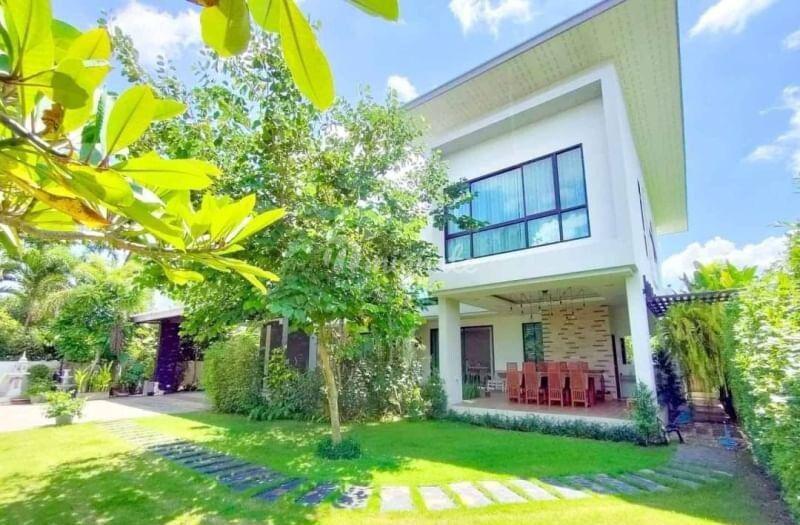 4 спален Дом на продажу (Modern Style House for Sale and Rent in Chiang Mai)