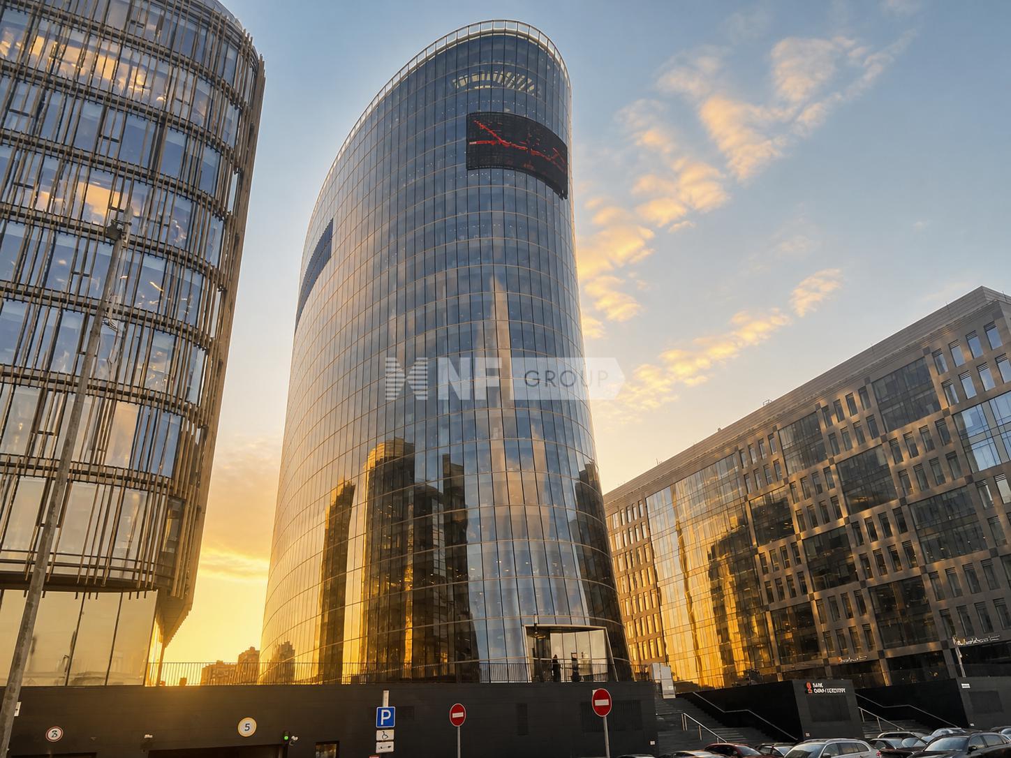 Санкт-Петербург - Плаза (Sankt-Peterburg Plaza)