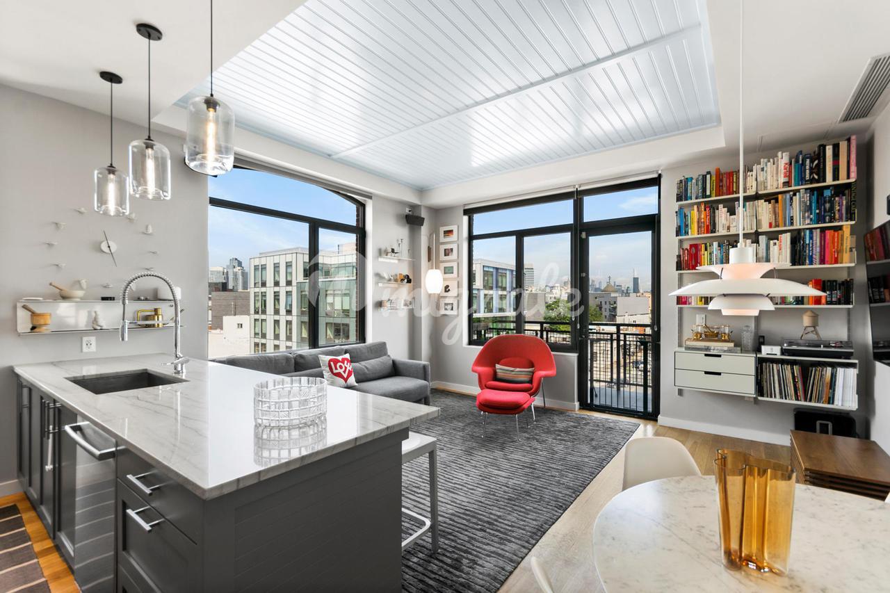 Кондоминиум в 538 UNION AVE, PHC - Williamsburg, New York