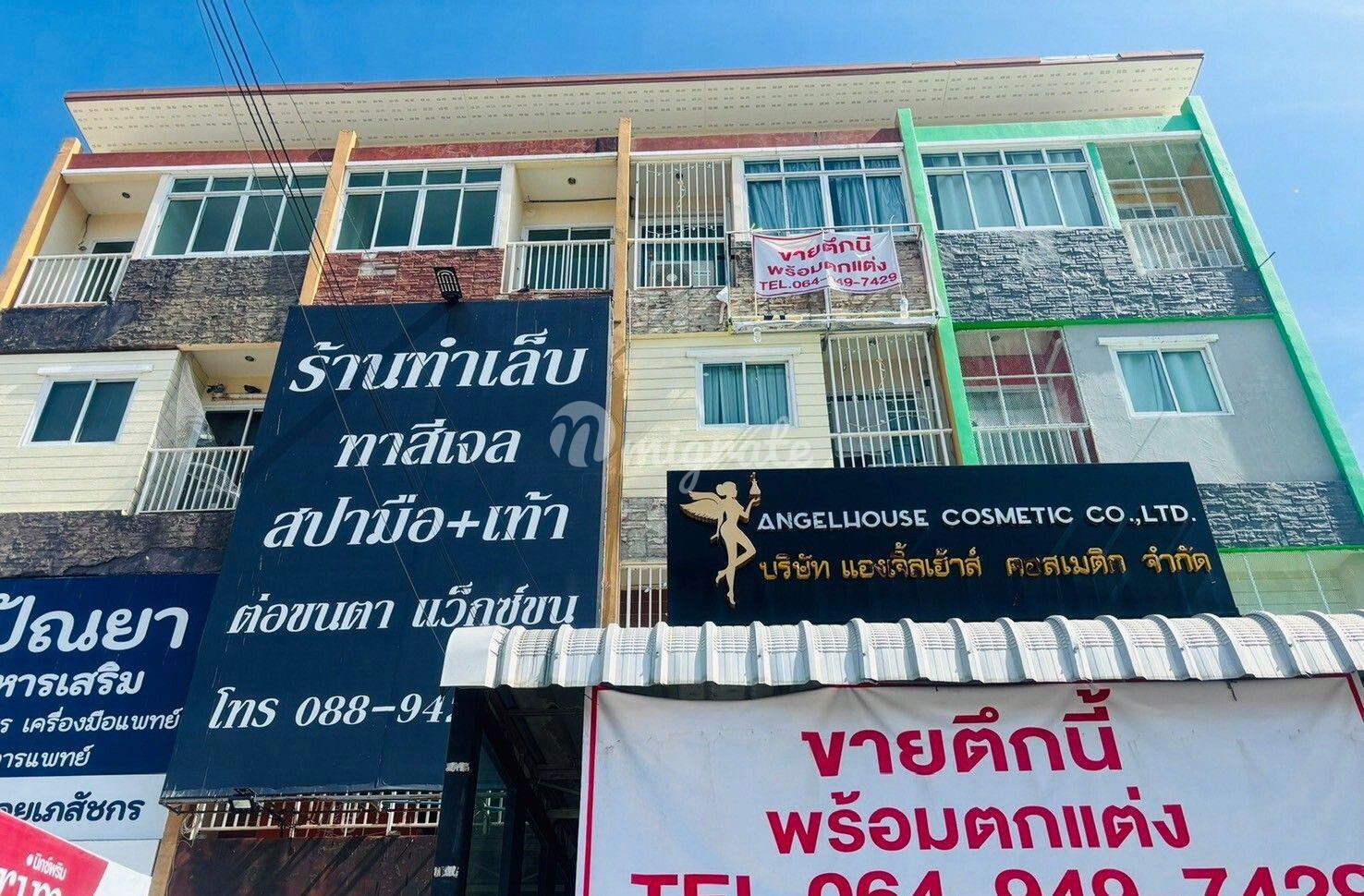 7 спален Здания целиком на продажу (Commercial building, prime location, 4 floors, directly facing Lotus, eye-catching point, suitable for trading.)
