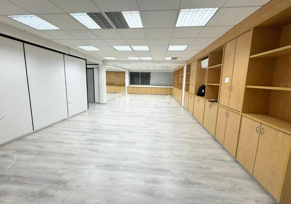 Офисное помещение в Неаполисе, Лимассол
 (Office Space in Neapolis, Limassol)