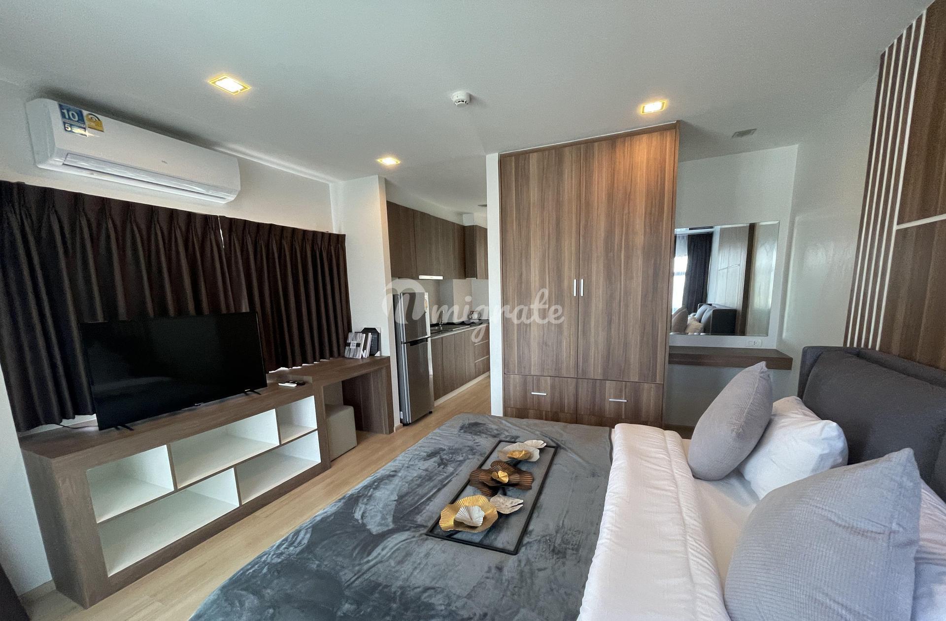 Студия Кондо на продажу в The Nice Condotel (The Nice Condotel)