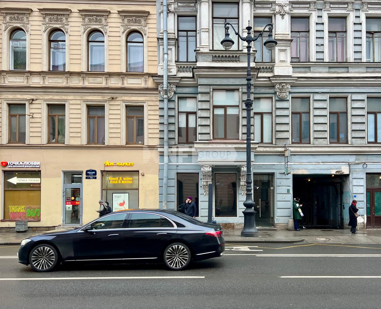 Невский пр., д. 136