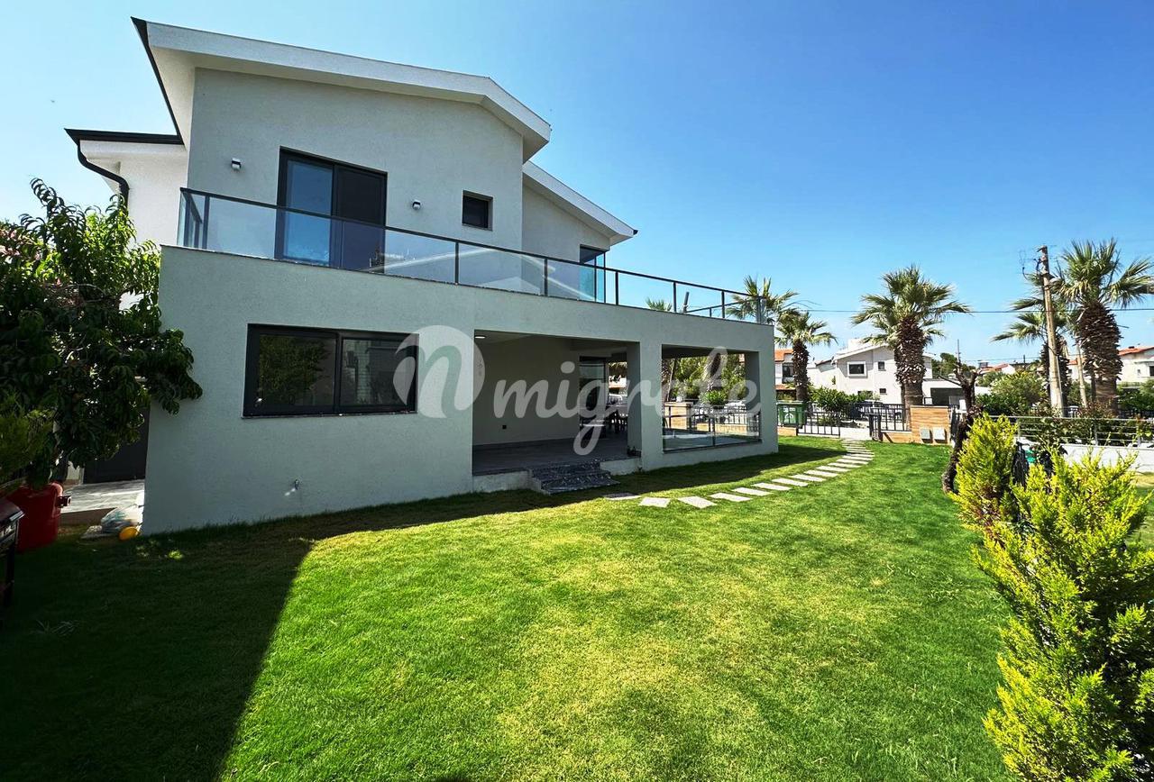 Уютная вилла в Чешме, Измир (Hermo Villa Cesme)