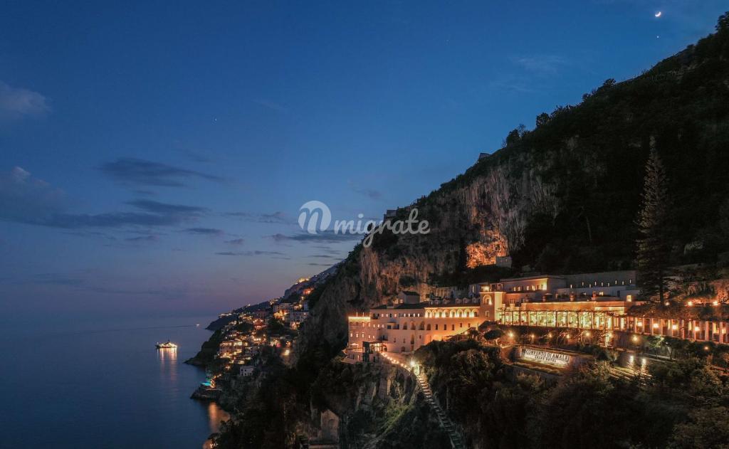 отель 5* на Амальфитанском побережье (trevi elite, id 0401SLN-23С23)