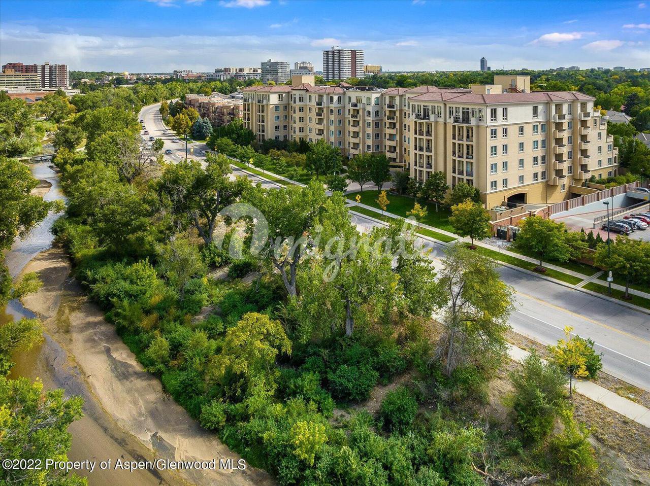 Продажа - Вилла в 2500 E Cherry Creek S Drive, 602 - Denver, Colorado -  Denver в США, цена $ 2 450 000 | KF.expert