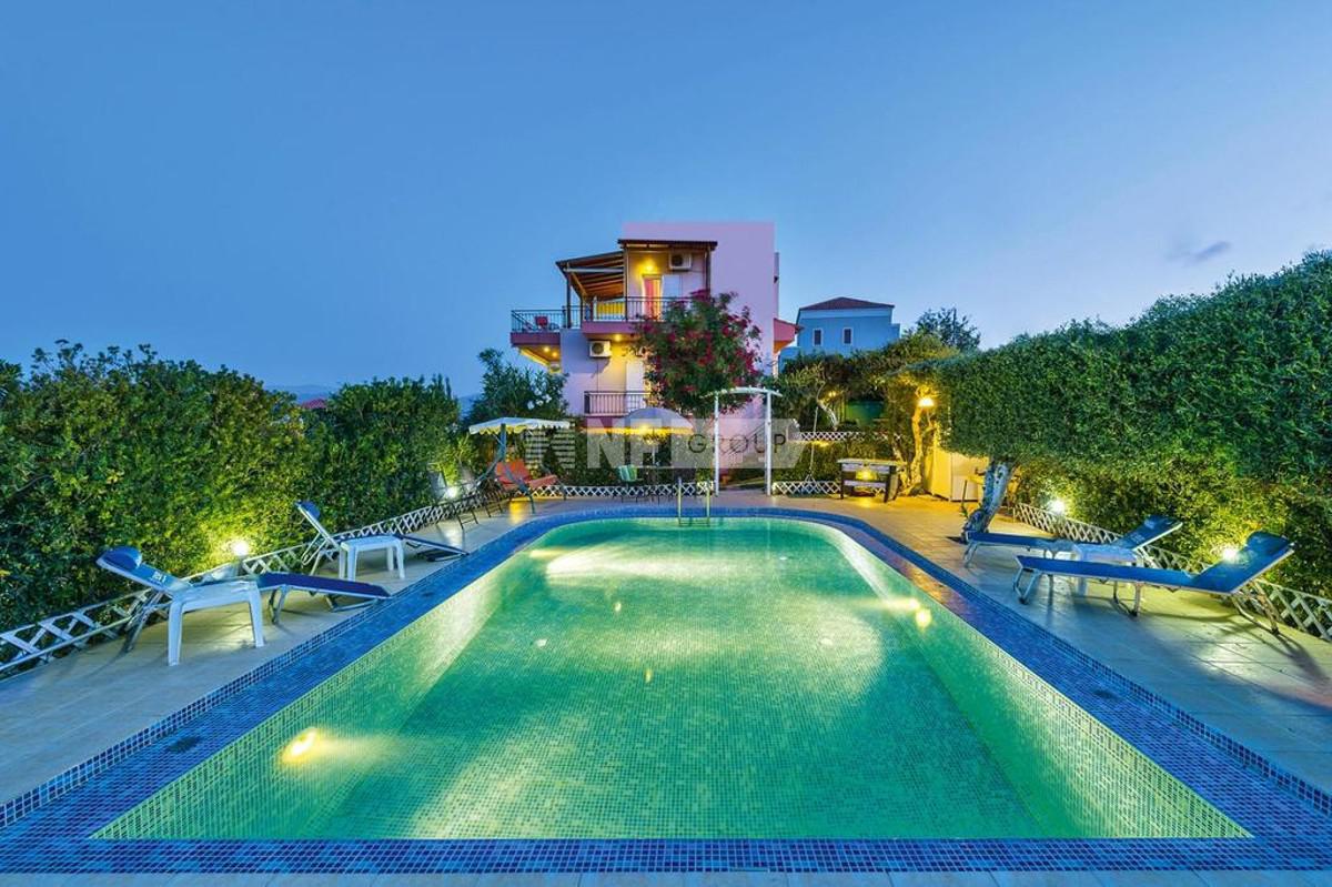 Вилла с бассейном на о. Крит (Greekdom (Айса Бобаева))