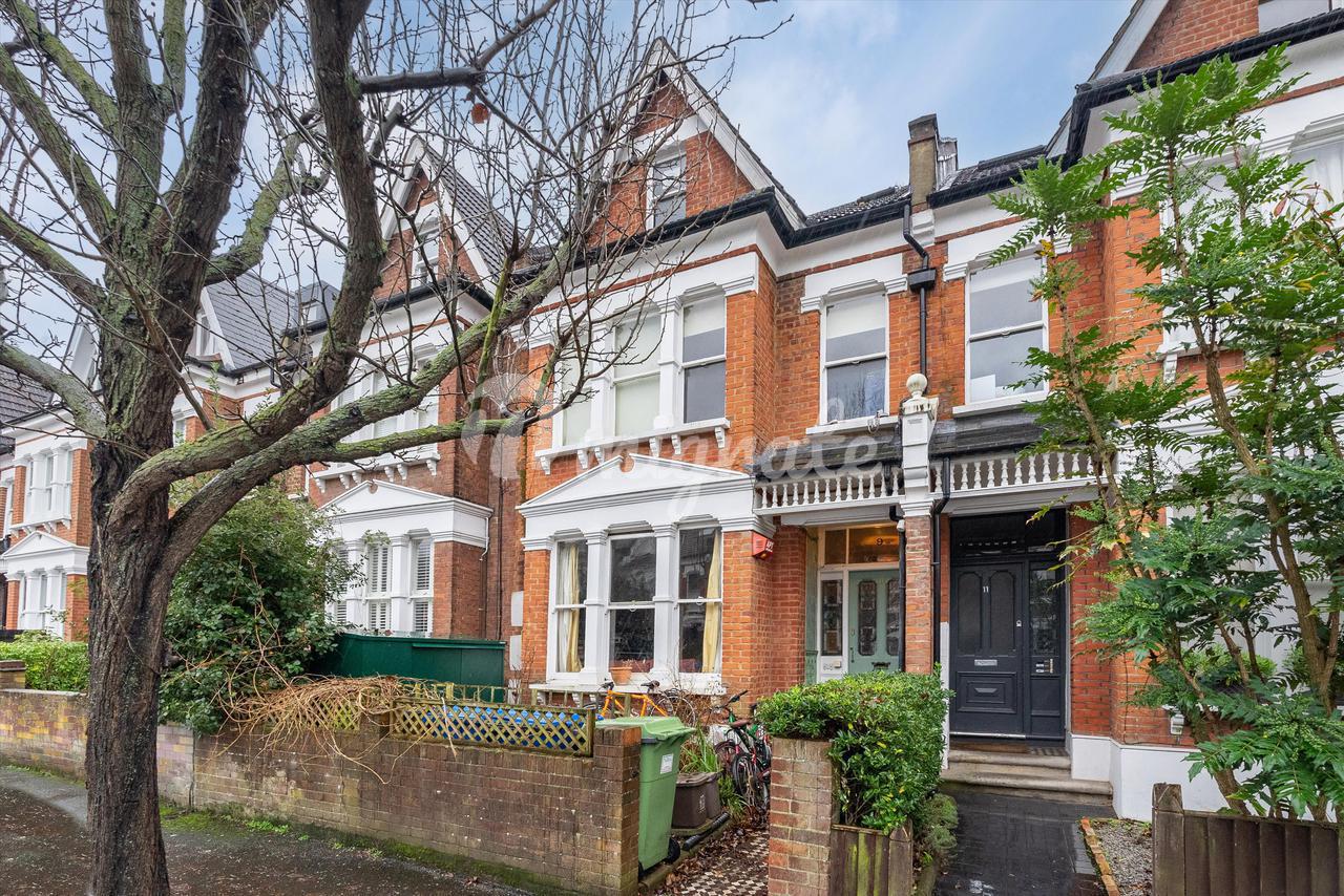 Квартира в Wyneham Road, North Dulwich, London, SE24