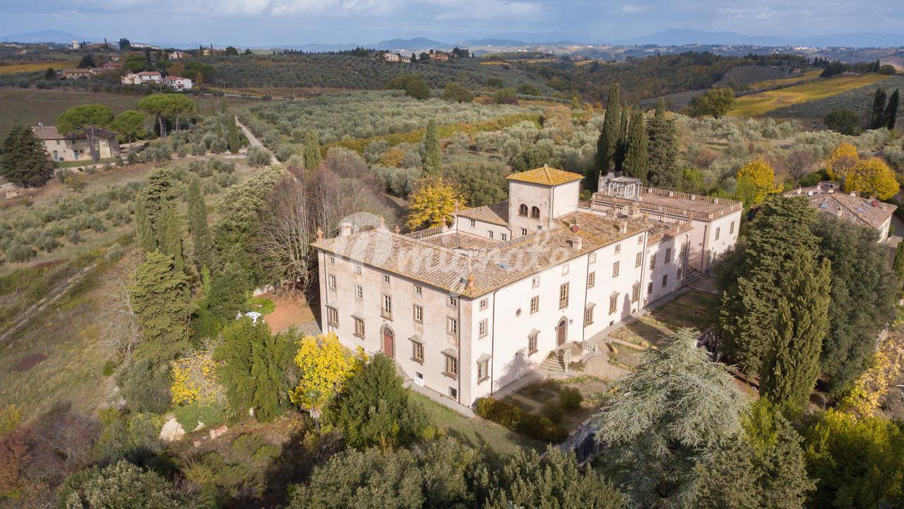 Вилла в San Casciano, Florence, Tuscany, Italy