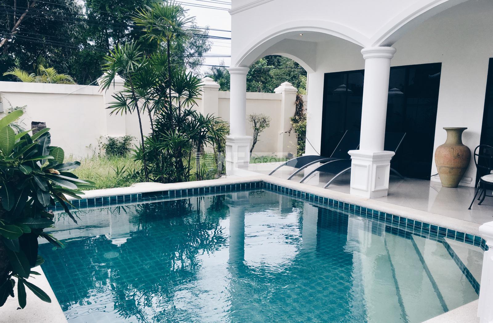 Таунхаус 300 кв.м в Паттайе, Таиланд