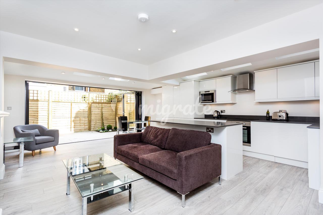 Квартира в Broxash Road, SW11