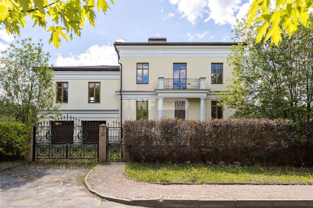 «Монолит» (Monolit)