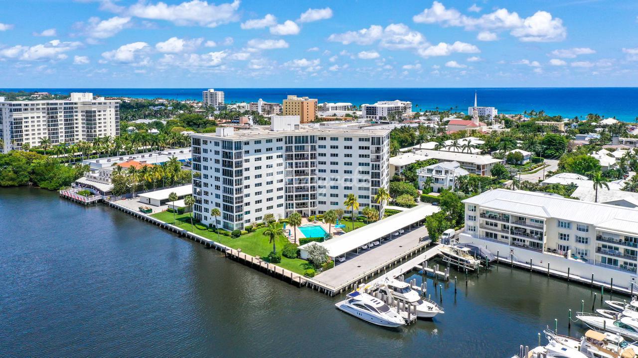 Кондоминиум в 86 MacFarlane Drive, 6-F - Delray Beach, Florida